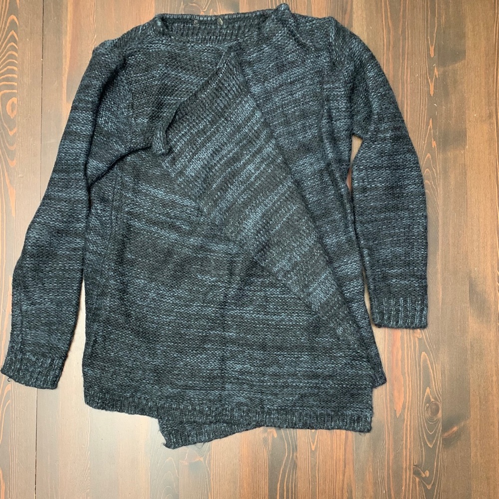 Soft knitted open-front cardigan sweater M/L